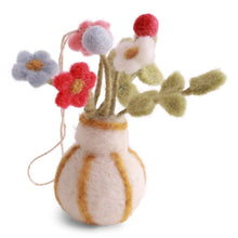 Gry&Sif - Ophæng - Vase med striber og blomster