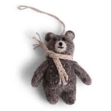 Ophæng - Mini bjørn med beige tørklæde