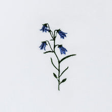 Flora - Serviet - Klokkeblomst - 50x50 cm